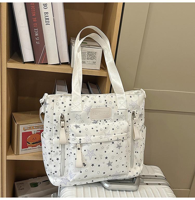 Schoolbag Japanese ins new high-value fresh and sweet star make-up bag women's light travel large-capacity backpack
