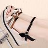Sommer neue lässige Sandalen dicke Sohle Muffin erhöht und zeigt kleine Keile