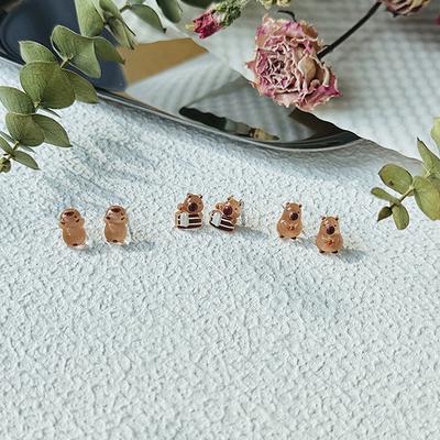 2/6Pcs Capybara Cartoon Stud Earrings Mini Ear Studs Cute Earring  All-Match Earrings For Women Jewelry Accessories