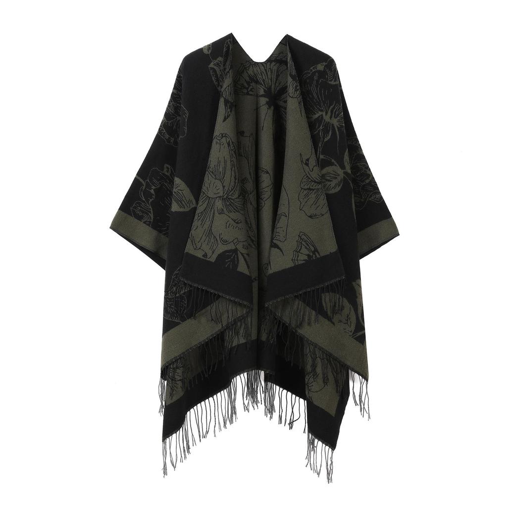 In-Stock Women's Double-Sided Tassel Shawl Cape - Classic Style, High-End, Warm, Perfect for Travel.
