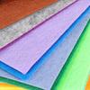 80 Stück Verschiedene Farben DIY Bastelmaterial Quadratische Form Vlies Filzstoff Filzplatten Heimnähen