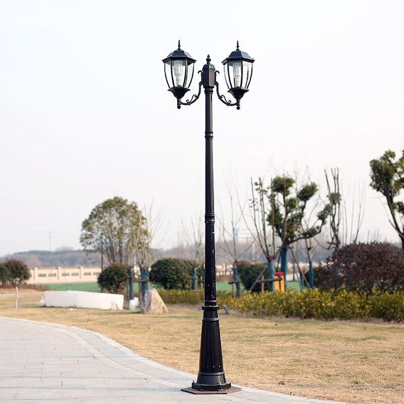 Outdoor Garden & Street Pole Light