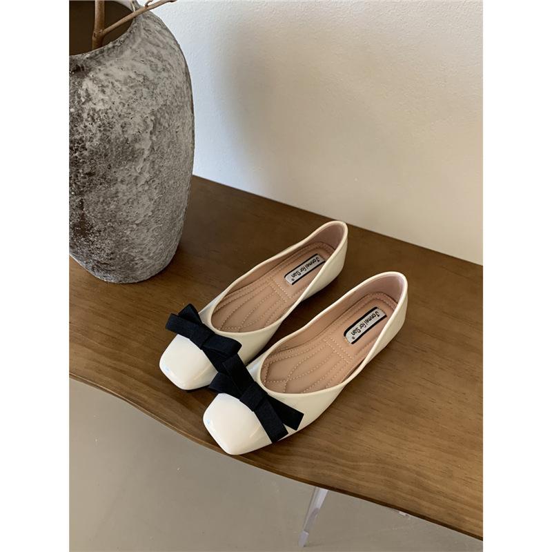 Sheepskin version~ Grape mother has the same temperament square head bow commuting versatile light mouth single shoes women's flat ballet shoes