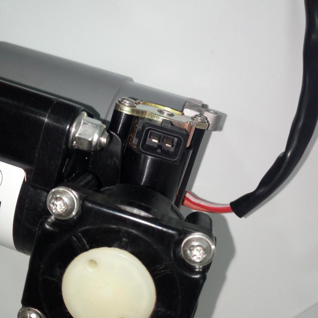 BMW X5 E53 Air Compressor Shock Absorber Pump 37226787617