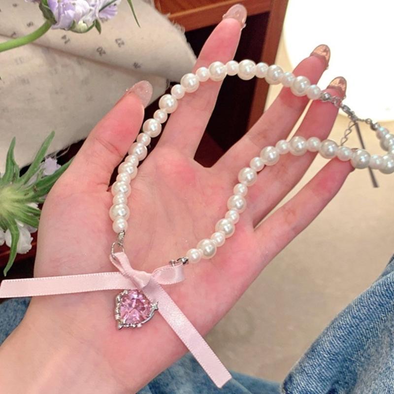 Sweet Pink Heart Necklace with Imitation Pearl Elegant Heart Cross Choker Clavicle Chain for Women Teen Fashion Jewelry