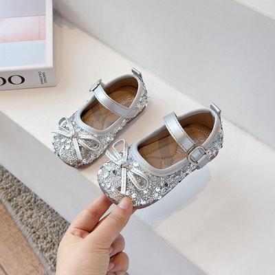 Mädchen – Sandalen & Zehentrenner