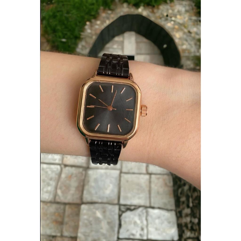 Vintage Metal Women's Wristwatch