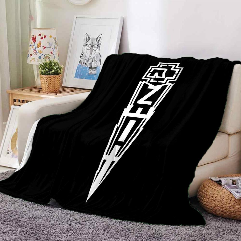 

1pc Zookeeper Zoo Soft Flannel All Season Throw for Home, Office, Outdoor UseDurable Comfort Soft Warm Throw for Home 80x120cm