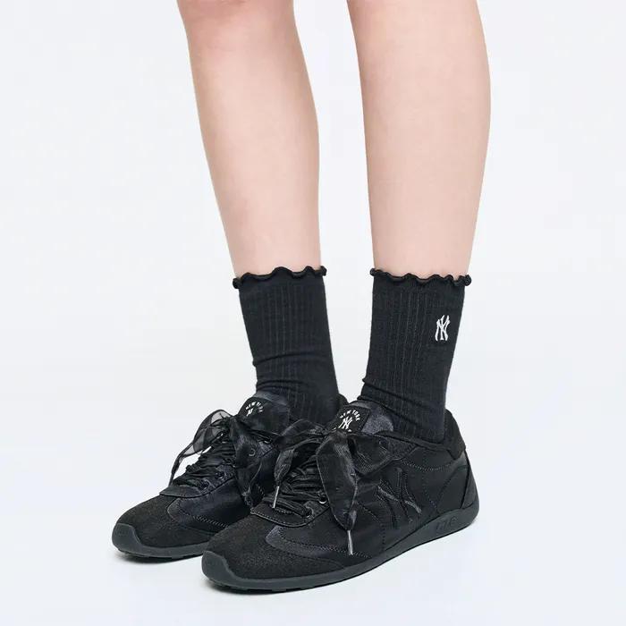 MLB Feminine Ruffle High Socks NY (Black)