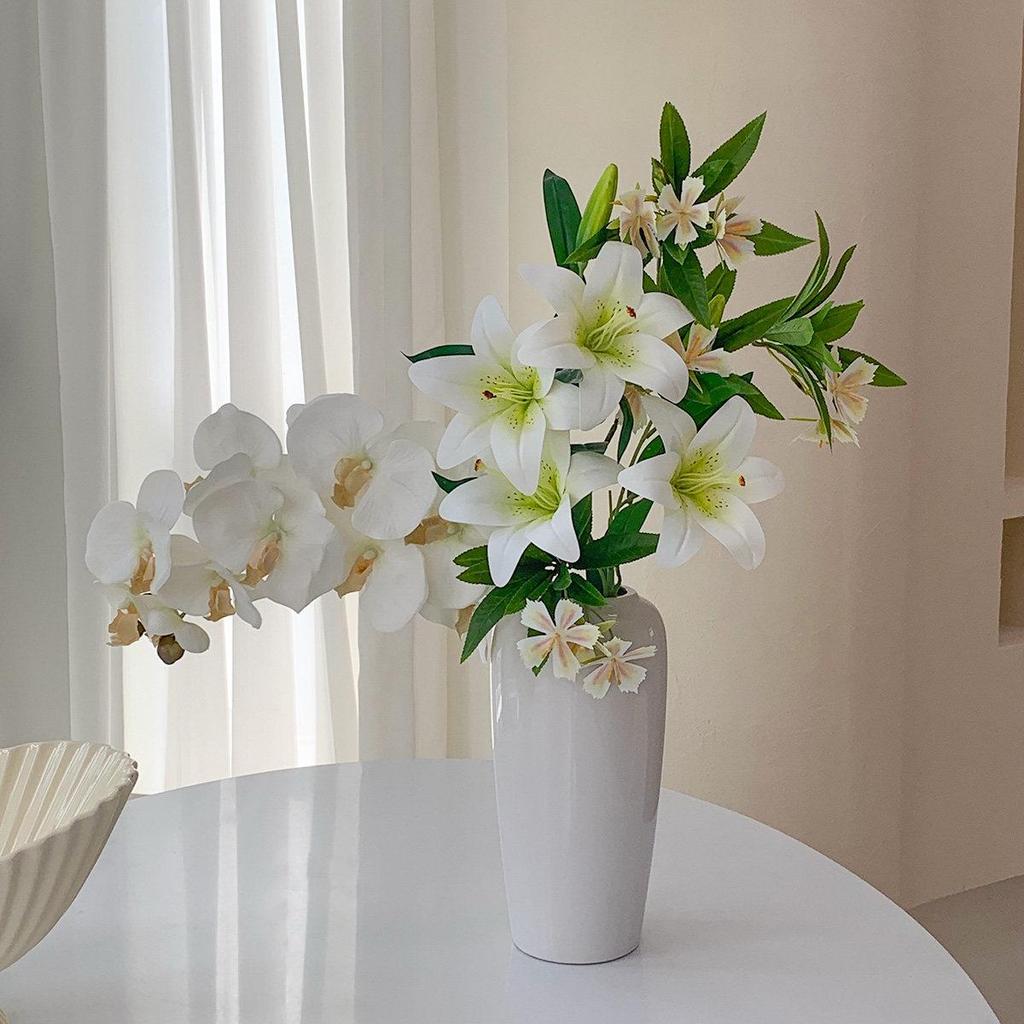 Artificial Lily Flower Arrangement for Home Decoration