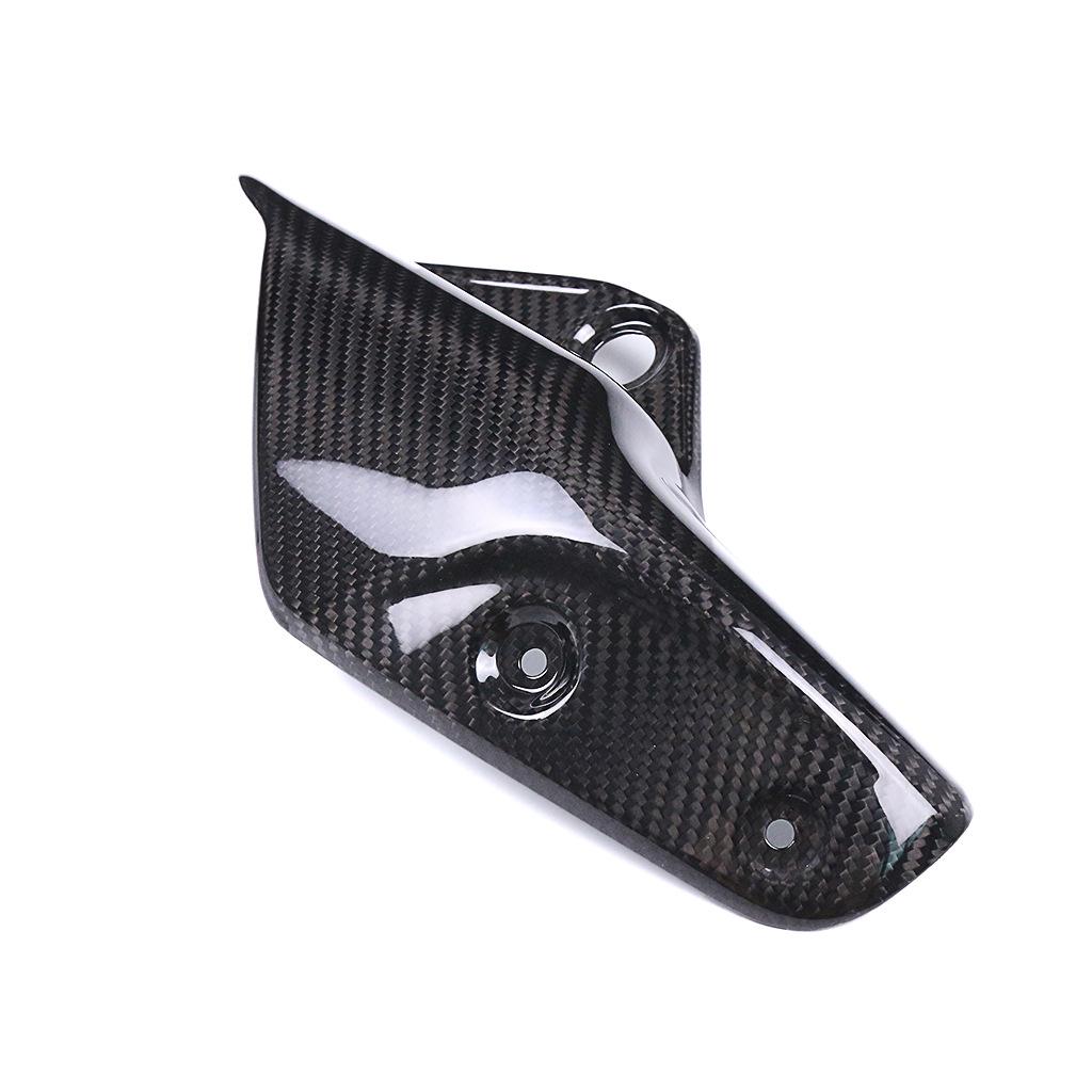 Yamaha MT-10/FZ-10 Carbon Fiber Exhaust Shield