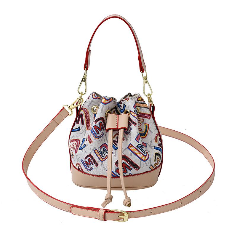This year's popular bag 2025 new Korean version of fashion printed shoulder bag women's casual versatile messenger bucket bag
