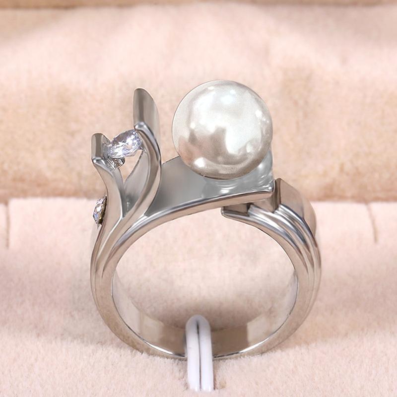 Huitan Unique Design Women Imitation Pearl Ring Gorgeous Wedding Party Luxury Accessories with Shiny CZ Lady Delicate Jewelry