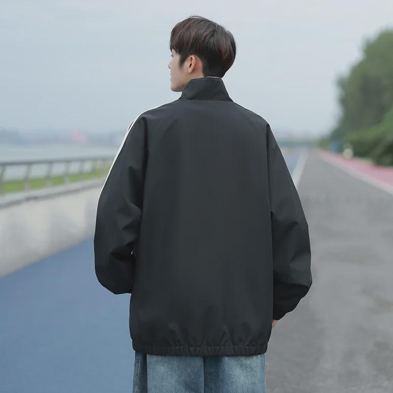 Hong Kong Style Men's Striped Two-Sided Stand-Up Collar Jacket - Casual Loose Fit for Spring and Autumn