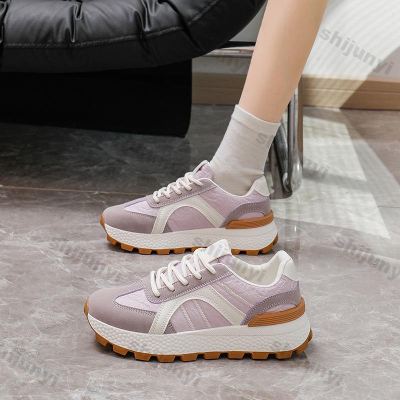 Fashion Women Shoes 2025 Spring Autumn New Breathable Non Slip Women Casual Sport Shoes Comfortable Height Increase Sewing Running Shoes