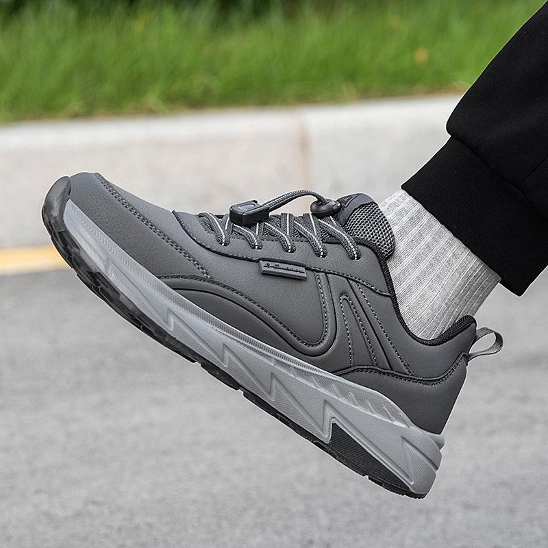 Spring and Autumn new leather waterproof elderly shoes women's lightweight mother shoes non-slip middle-aged and elderly walking shoes dad casual shoe