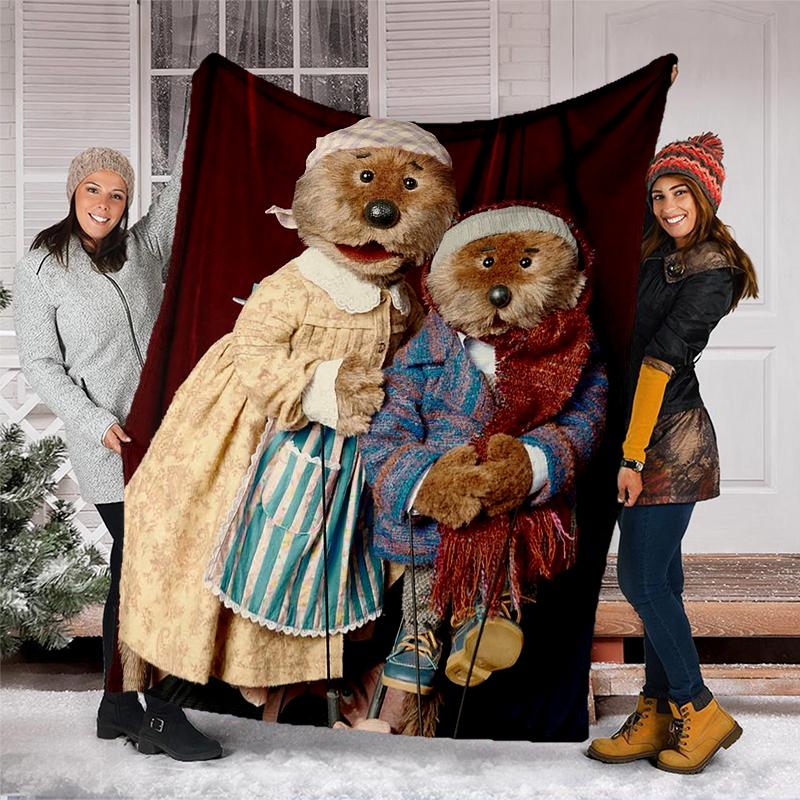 Emmet Otter's Jug-Band Christmas Theme Printed Blanket - Perfect for Couch, Bed, Travel & Outdoor Use | Machine Washable, Cozy & Durable.