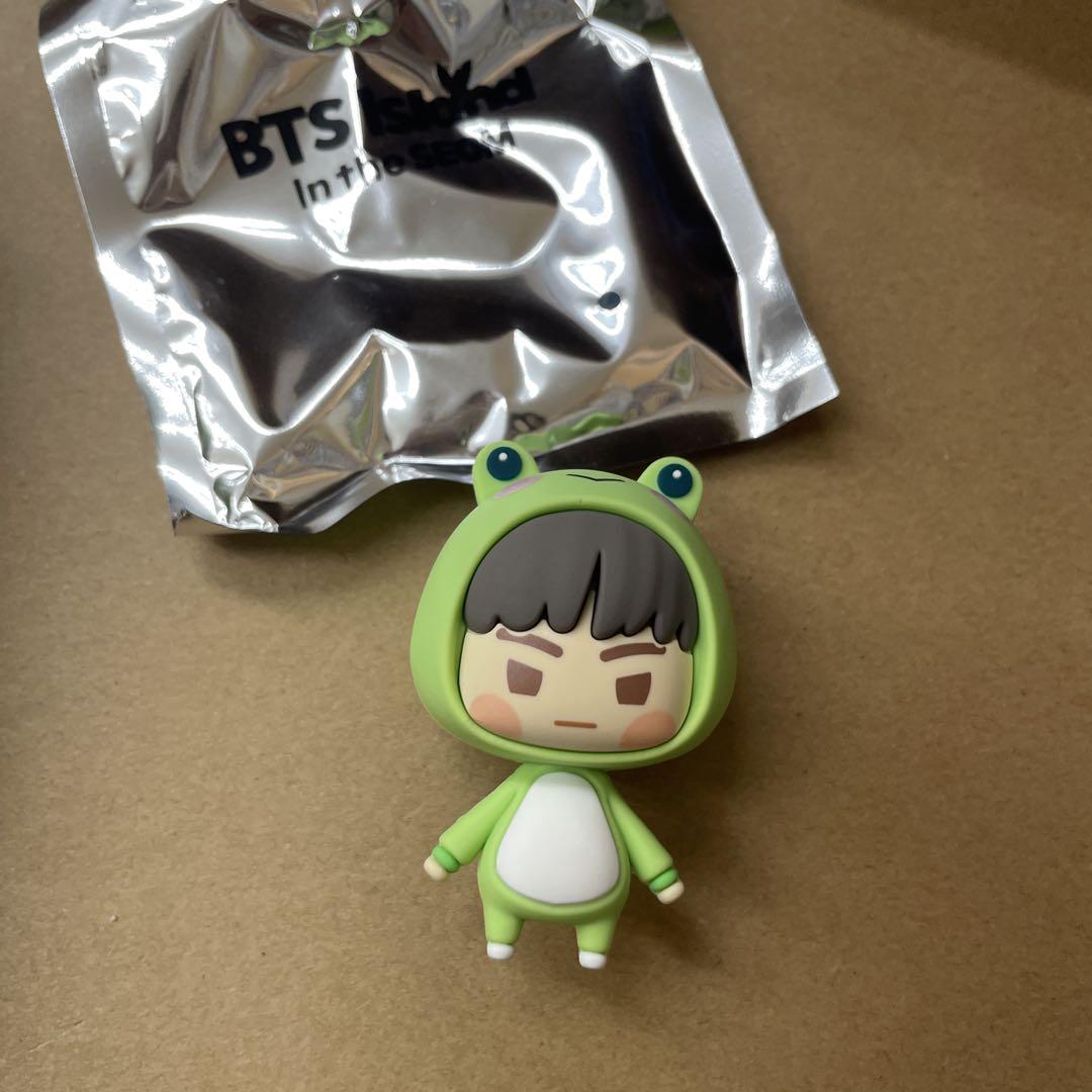 

[USED] BTS In The Som Rakidro ISLAND FESTA MARCH Taehyung V