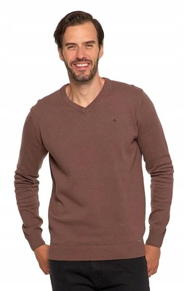 Elegant Men's Sweater with a Straight Cut, Classic Cotton, Comfortable MORAJ L Brown