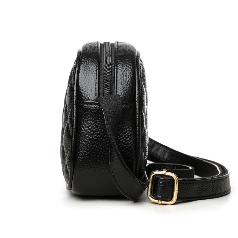 Small Square Bag Lingge Women's Shoulder Bag Large Capacity Crossbody Bag