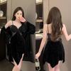Starry Gold Velvet Women's Two-Piece Nightdress with Chest Pads and Butterfly Design