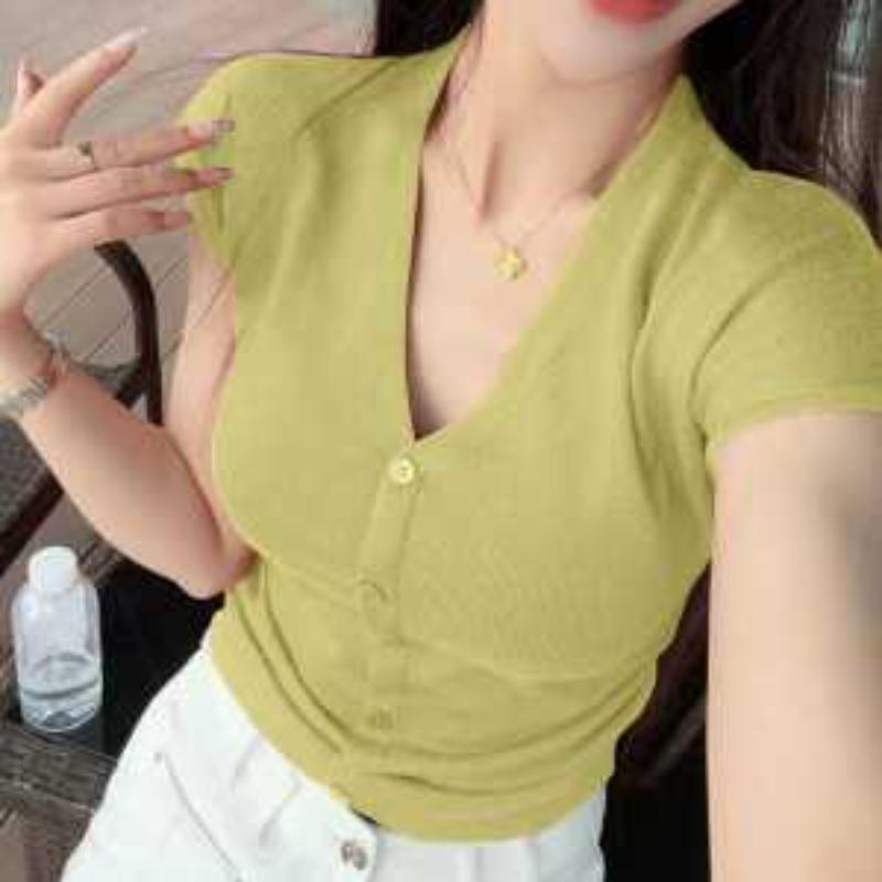 Women's Summer V-neck Short Sleeve Knitwear Slim Button Decorated Casual Top