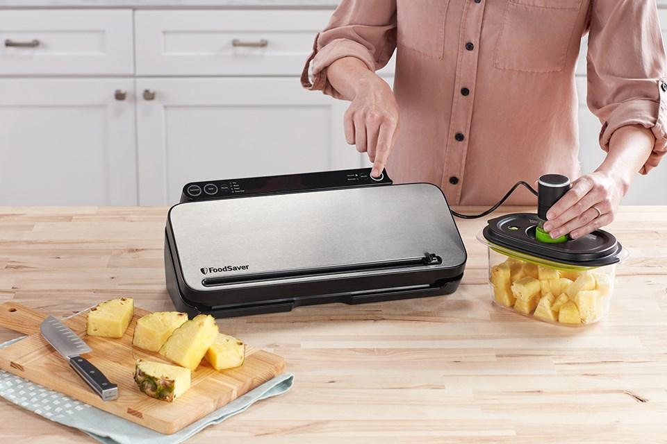 FoodSaver VS3190X Vacuum Sealer