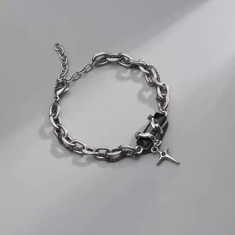 

Корейский трендовый простой широкий браслет из нержавеющей стали для мужчин, панк-стиль, индивидуальный браслет, хип-хоп, рок-ювелирное изделие, аксессуар, не выцветает Black star bracelet