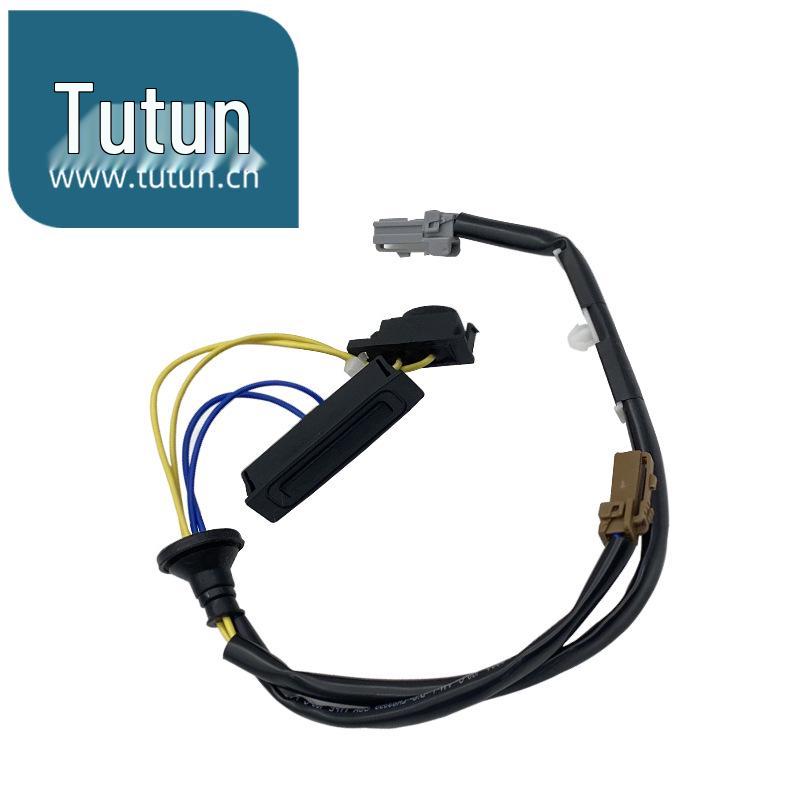 Compatible Tailgate Switch Trunk Button for 2005-2010 Tiida Livina