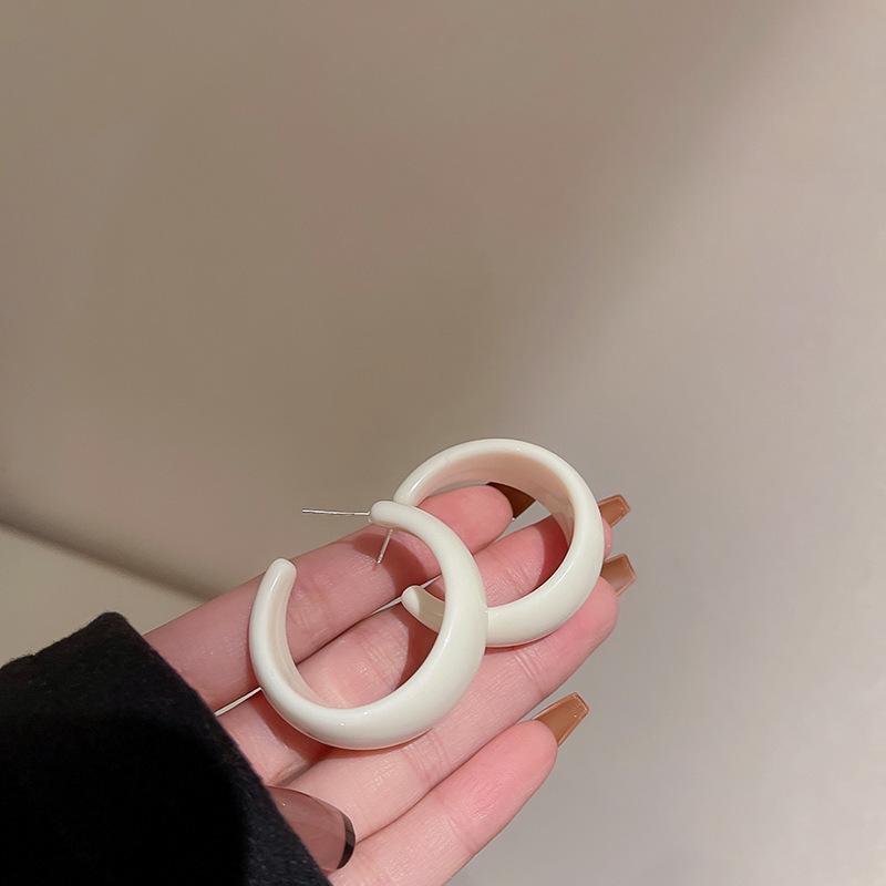 Candy Color C-Shaped Geometric Ear Cuff: Silver Needle Earrings for Women - Stylish, Unique, High-Class Design