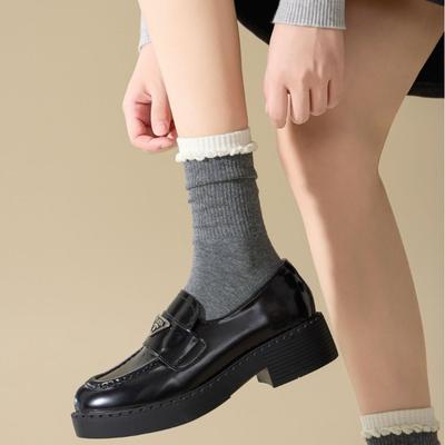 Damen Herbst Dünn Neu Süß Reine Farbe Blasenmund Röhre Baumwollsocken
