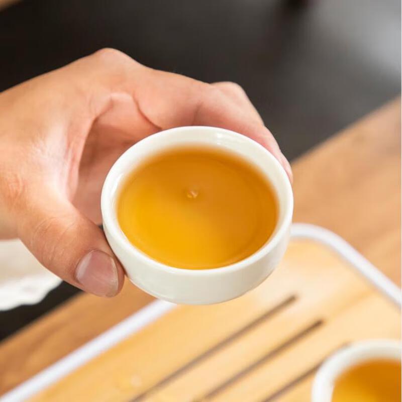 Portable Ceramic Tea Set with Dingyao Xishi Pot