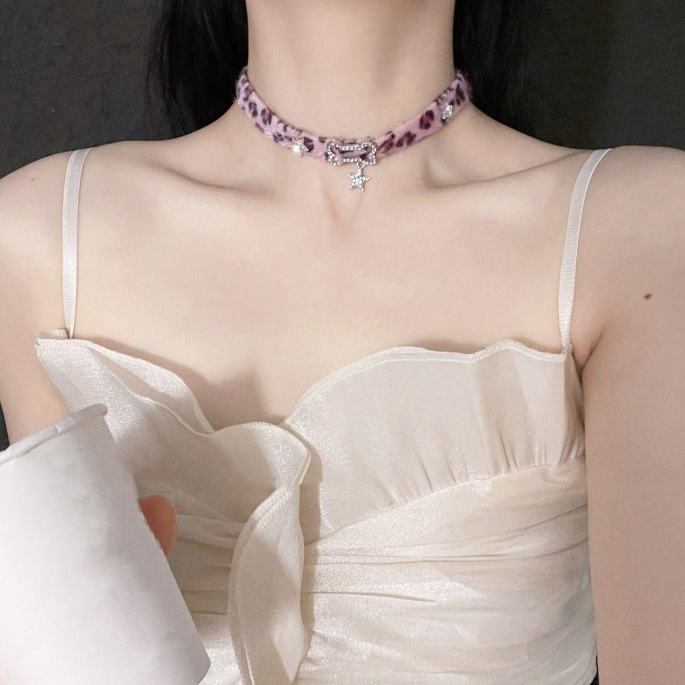 Plush Chokers Necklace Pink Leopard Print Neck Accessories Star Pendant Necklaces for Women Girls
