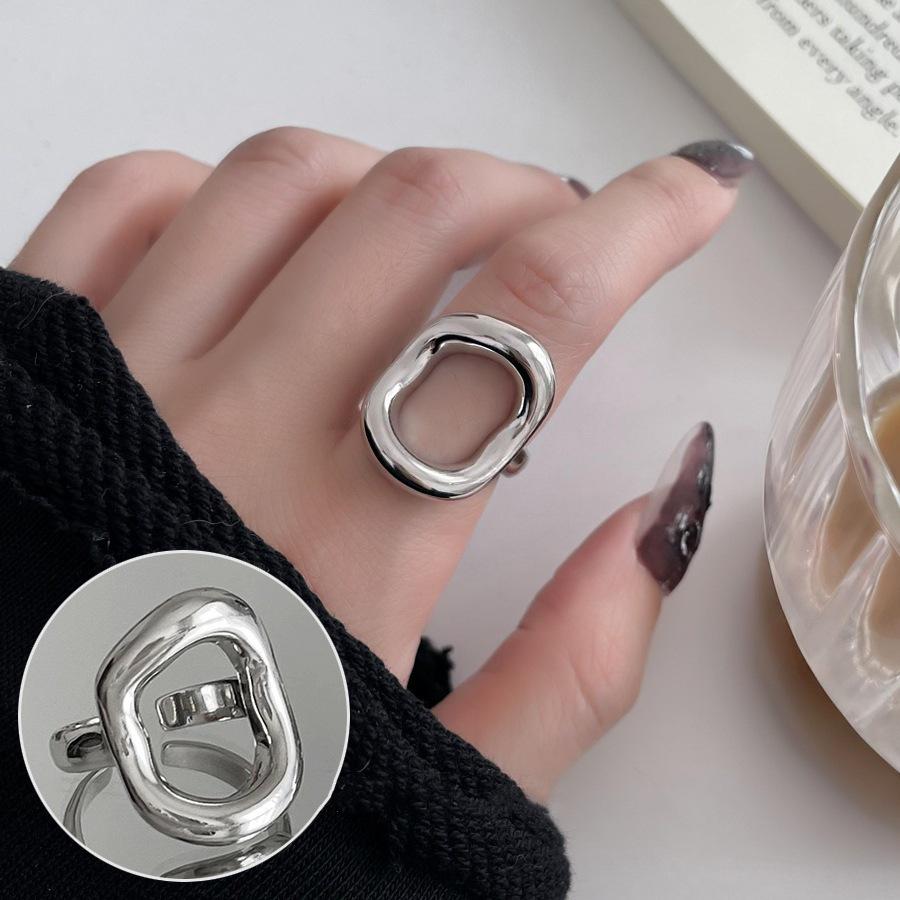 Geometric High-Polish Criss-Cross S925 Silver-Plated Open Ring - Women's Stackable Index Finger Jewelry