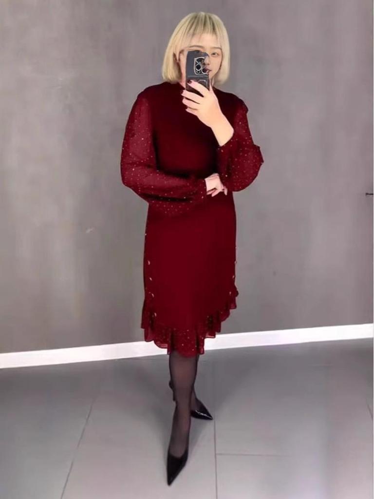 Cross2026 Autumn-Winter European & American Lace Patchwork Hot Drilling Round Neck Dress for Women