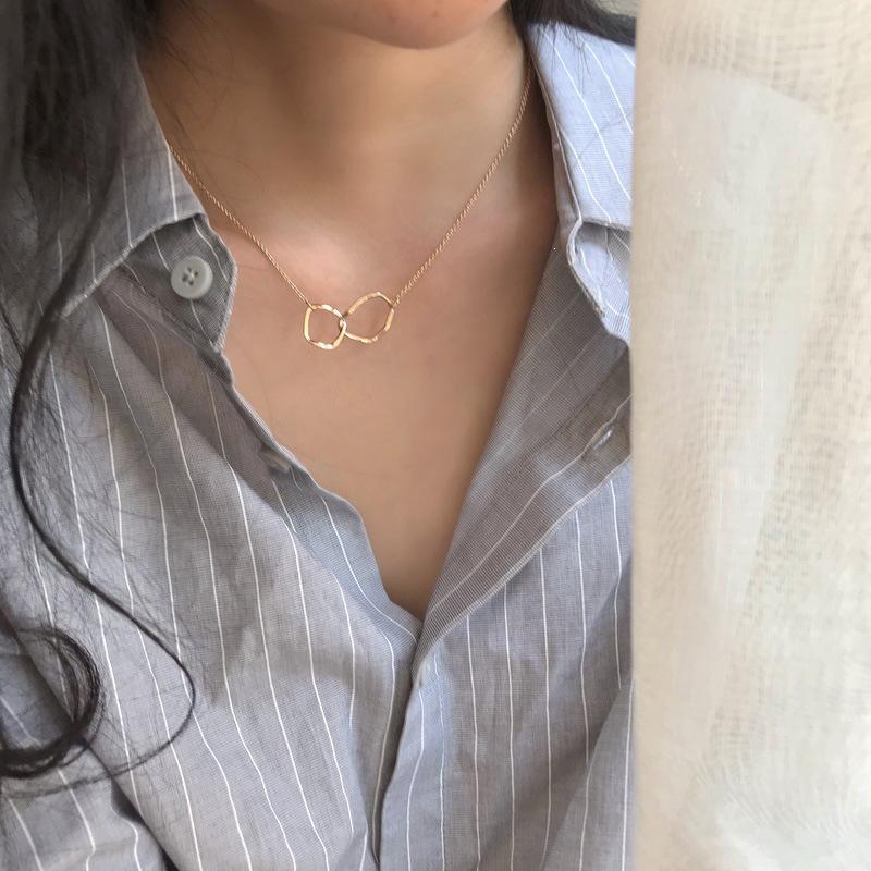 Women's Korean Geometric Cross Clavicle Chain Necklace - Versatile, Stylish, Simple
