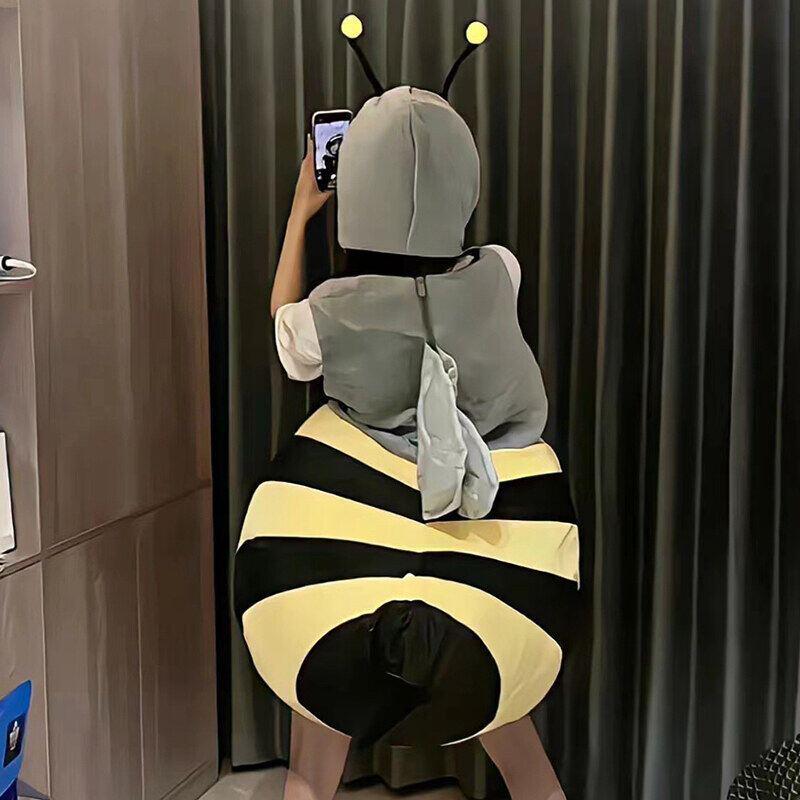 

Creative Sharkfish Bee Plush Wearable Costume Doll Set for Adults & Kids Height 150cm, Weight 40kg