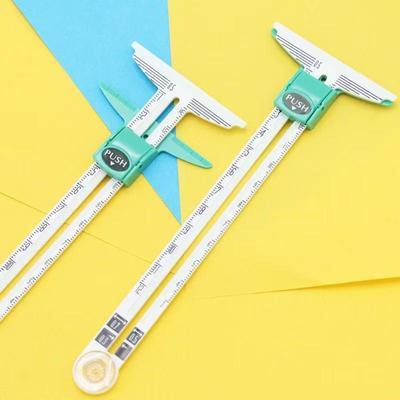 Multifunctional DIY Sewing Drafting Ruler: 5-in-1 Plastic Tailor and Patchwork Tool