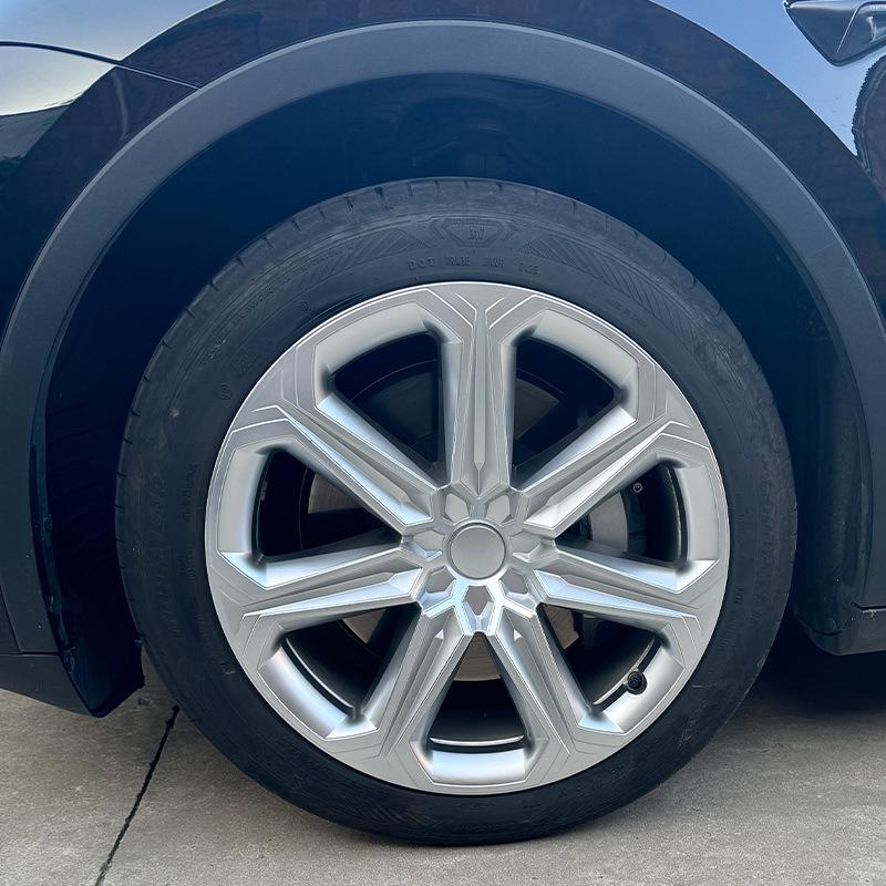 Tesla Model Y 19" Plum Blossom Wheel Hub Cover 