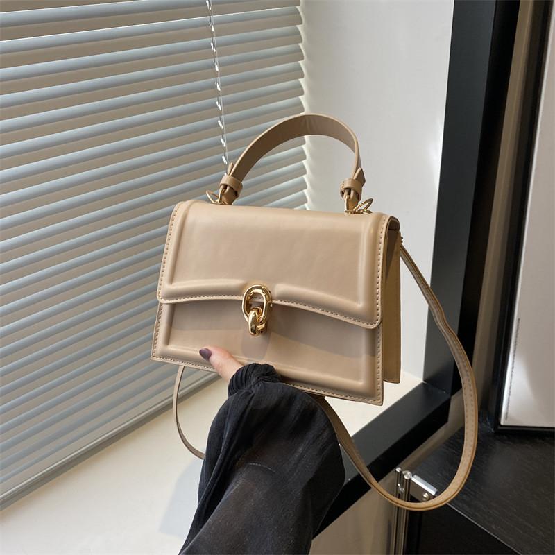 Stylish Vintage Small Crossbody Bag For Women In Trendy Black Pink White Khaki Coffee Colors