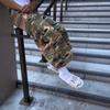 Americké Camo Roztřepené Teplákové Šortky Volný Střih Ležérní Streetwear