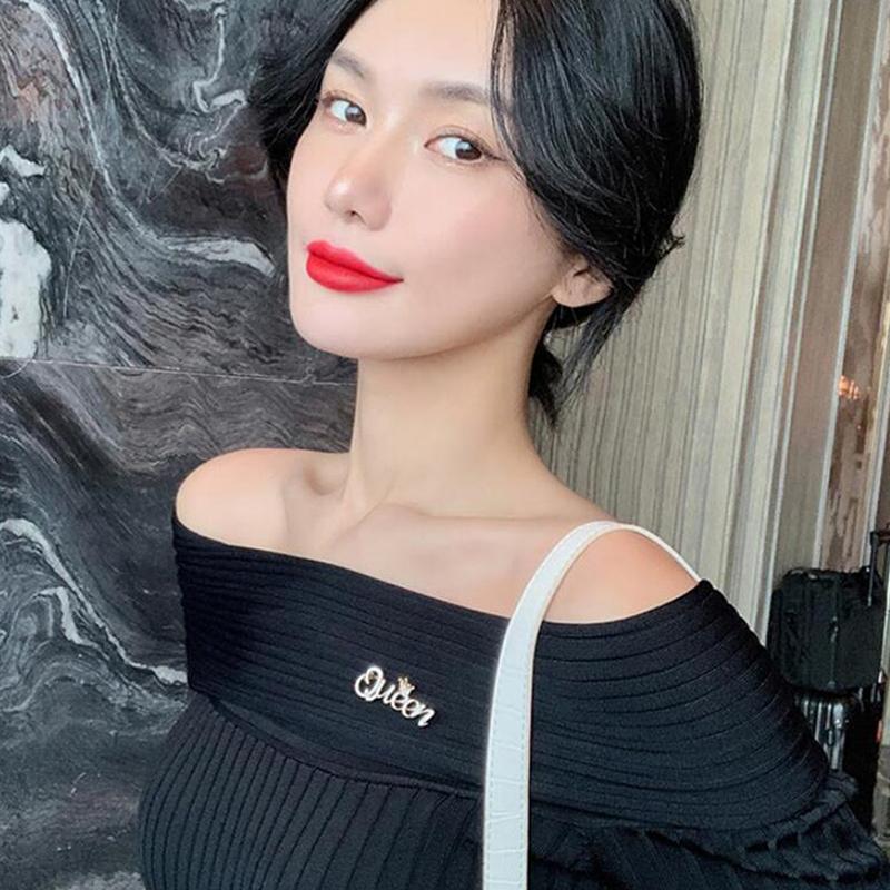 Queen Brooches For Women 2-Color Crown Letters Party Office Brooch