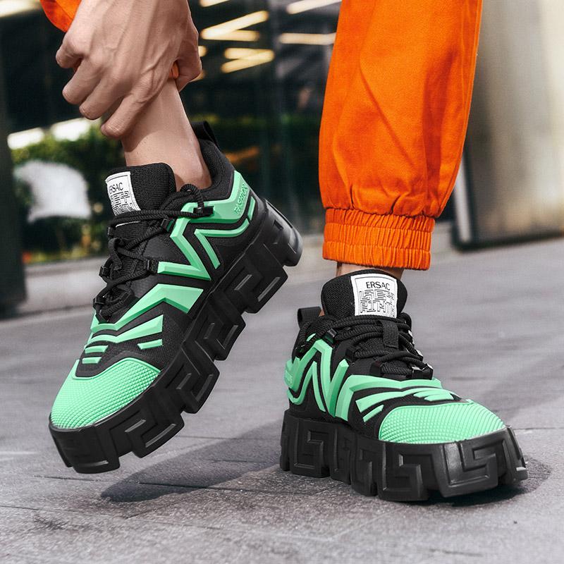 Non-slip rubber soled board shoes men style personality men's shoes outdoor sports casual shoes students low top fashion shoes