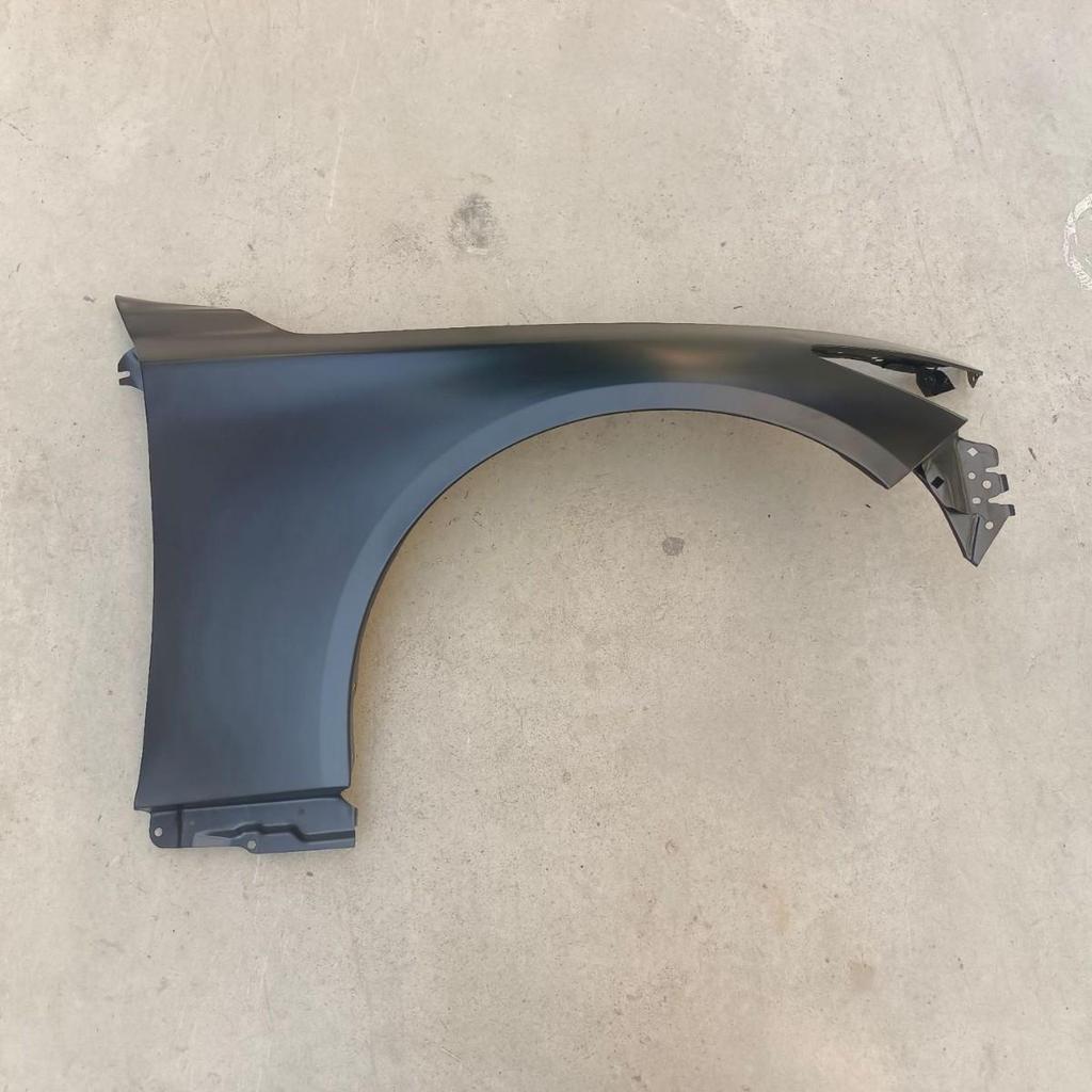 F3100-2V7MA/F3101-2V7MA: Infiniti Q50 Aluminum Fender Accessories.