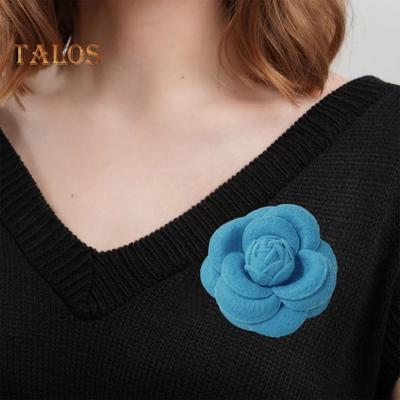 Spilla da donna in tessuto a forma di camelia antiscivolo resistente all'usura, colletto per cappotto, cappello, sciarpa, decorazione per vestiti, ballo di fine anno, gioielli per abbigliamento