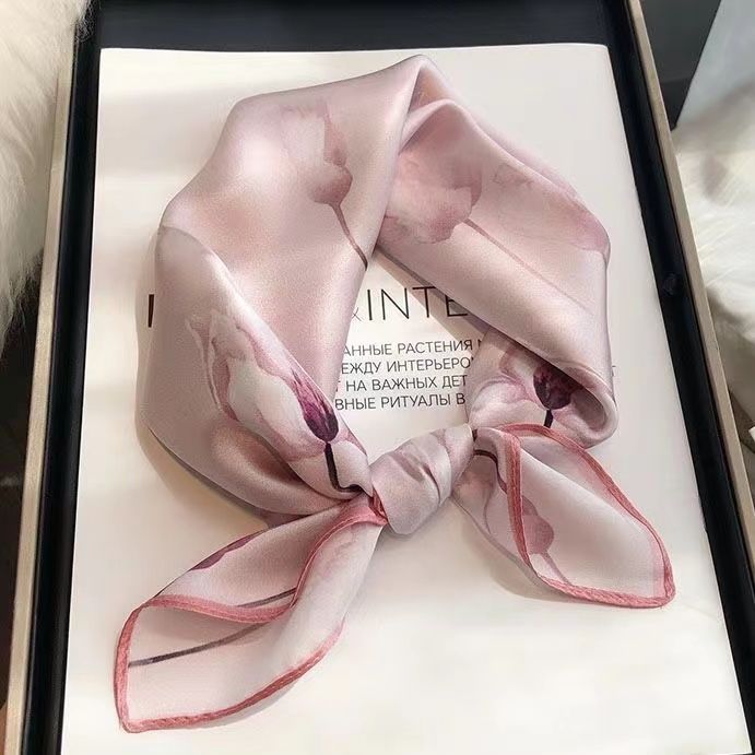 

Женский элегантный квадратный шарф | Высококачественный маленький шейный платок Летний шарф для защиты шеи Декоративный легкий солнцезащитный шелковый шарф 70*70cm