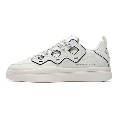Lifestyle Series Balance Slip-Resistant Durable Low-Top Skate Shoes Men Sneakers White Black 11938043-2