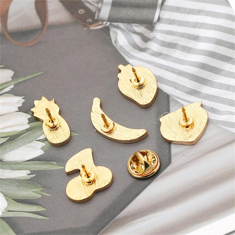 Charm Cartoon Jewelry Pin Fruit Brooch Clothing Accessory Alloy Texture Suitable for School Life and Parties Event
