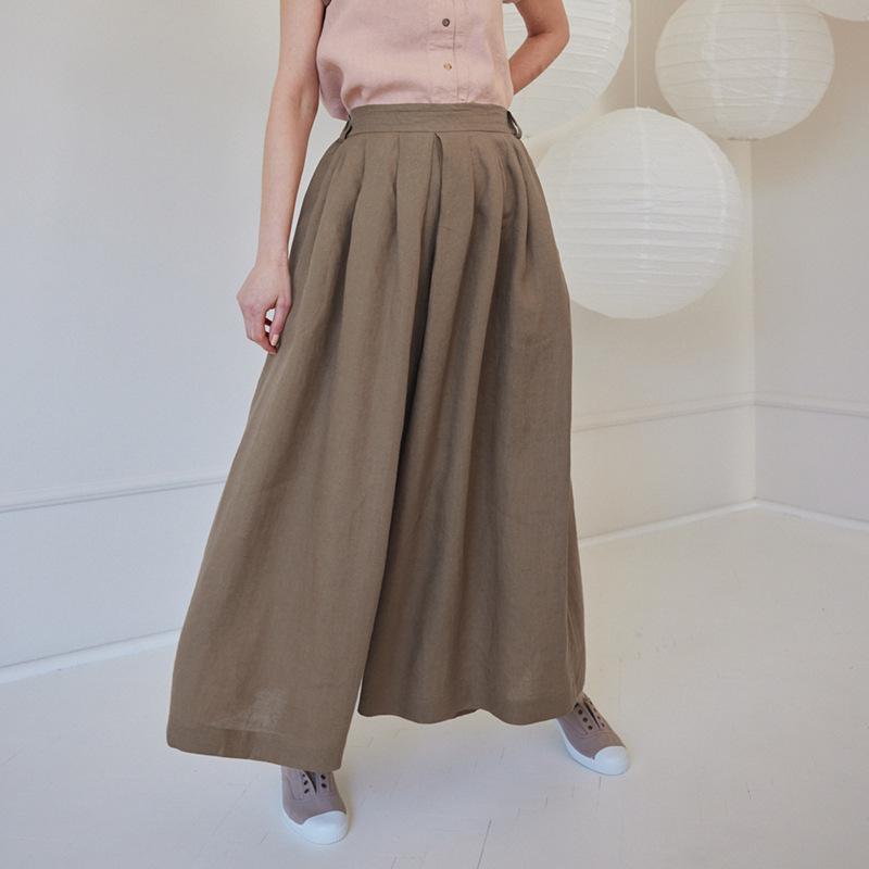 

Брюки-кюлоты с высокой талией в стиле французского ретро из льна и хлопка с широкими штанинами и мятой текстурой Small кофейный