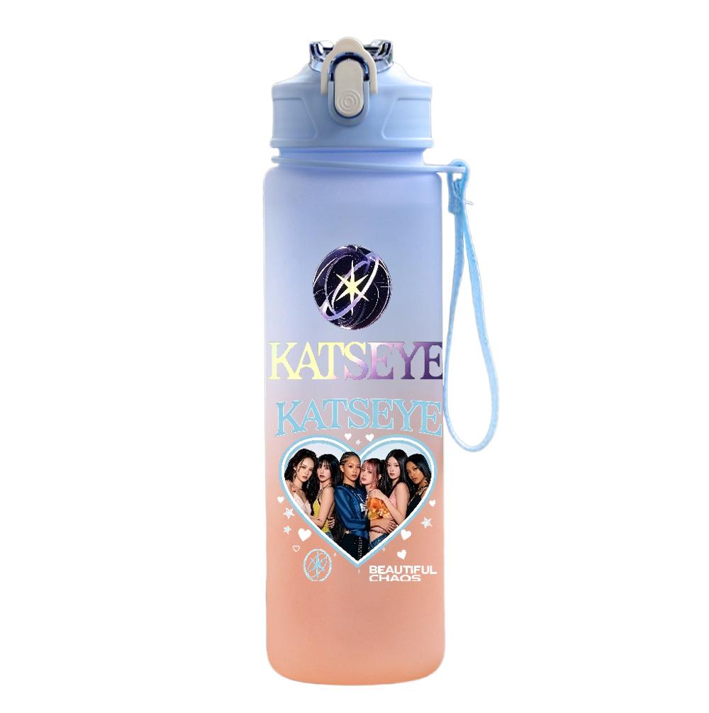 750Ml Water Bottle Anime Cartoon KATSEYE Printed Large Capacity Drinking Cup Portable Outdoor Sports Water Cup Children Kid Gift